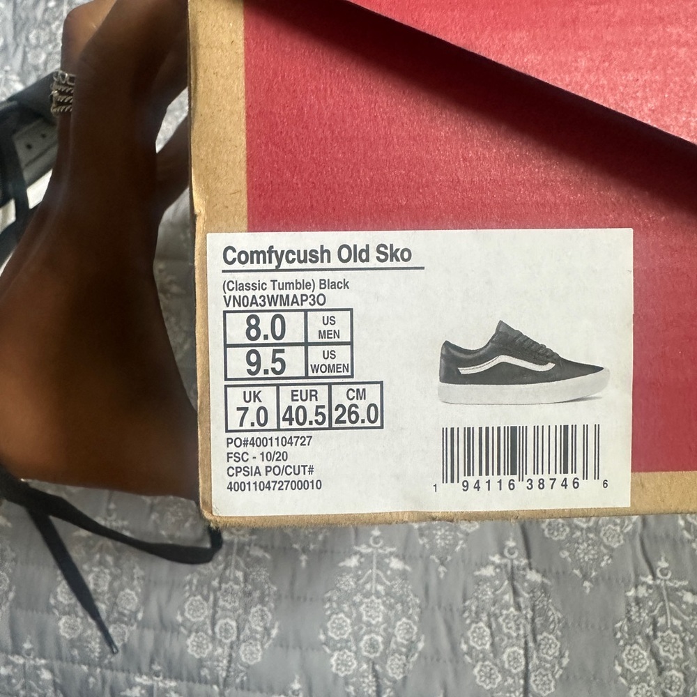 Vans Black and White Leather Men's Sneakers - Picture 2 of 4